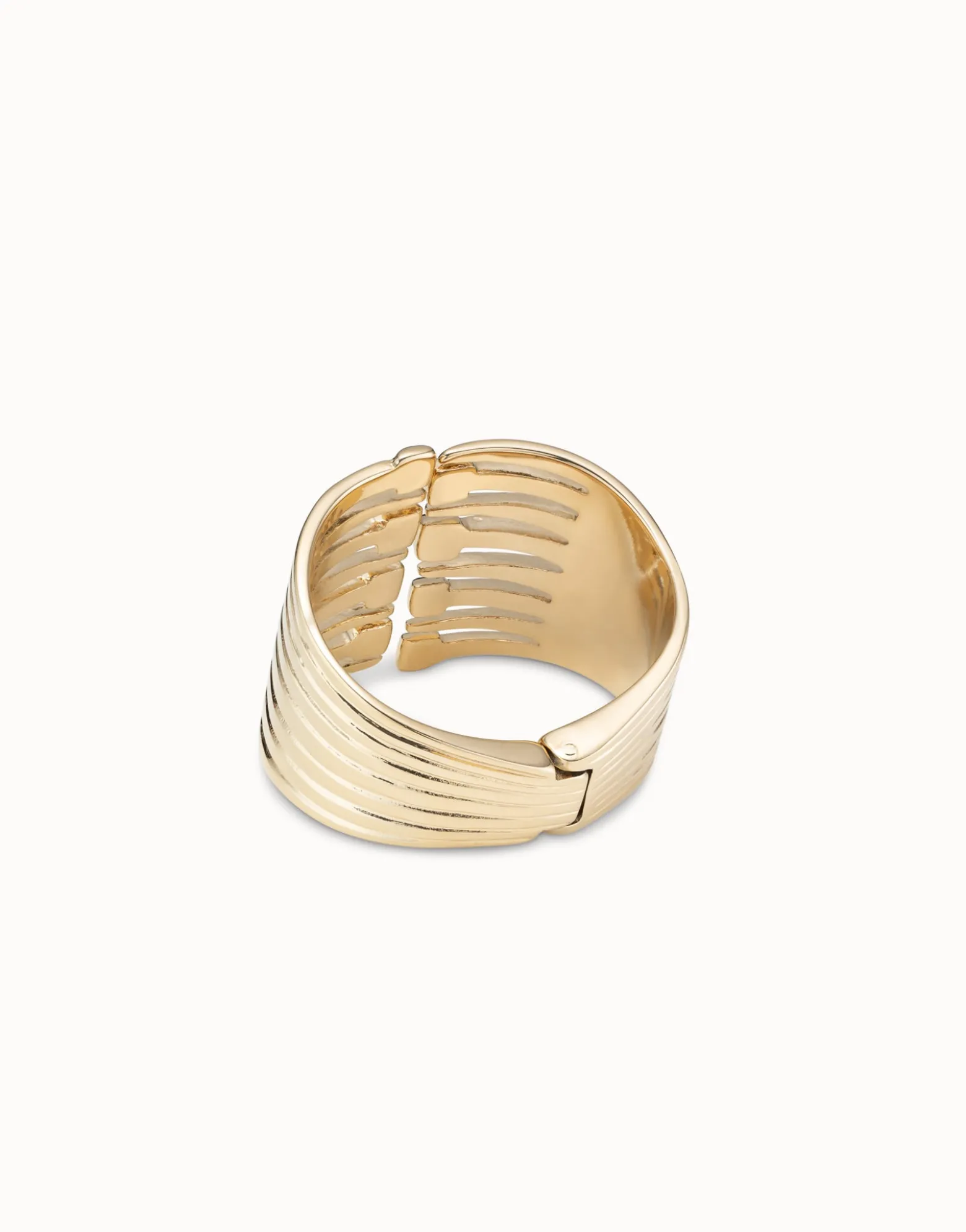 Bangle bracelet with multiple nail heads