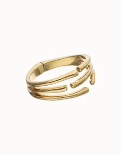 Bangle bracelet with multiple intertwined organic shapes