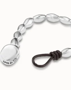 Beaded leather bracelet