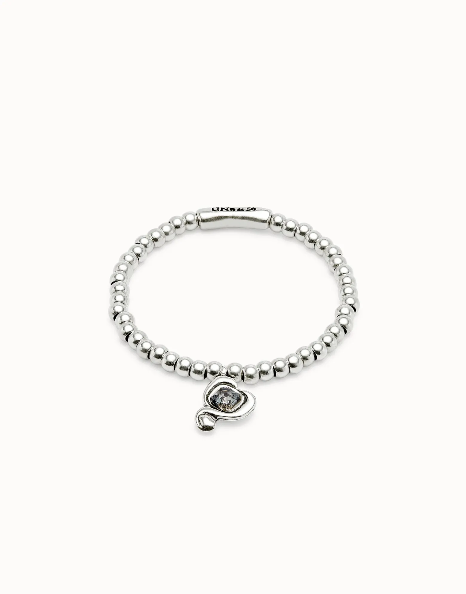 Beaded stretch bracelet with heart and black crystal
