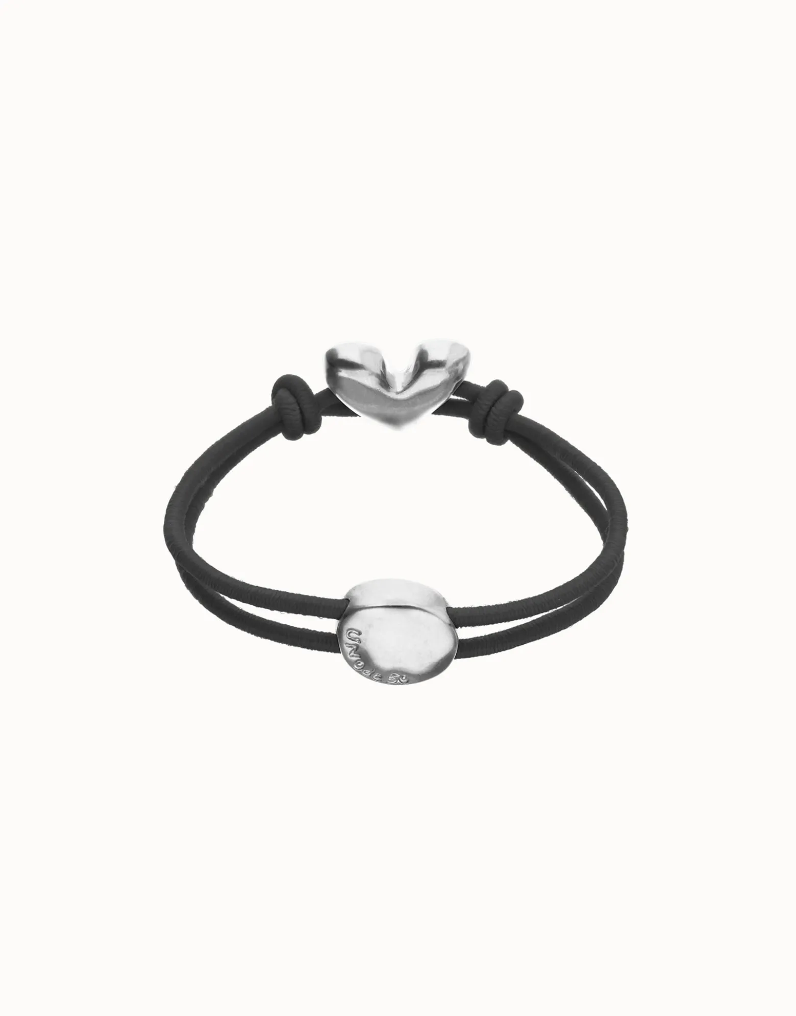 Black elastic thread bracelet with heart