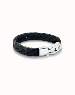 Braided bracelet with clasp
