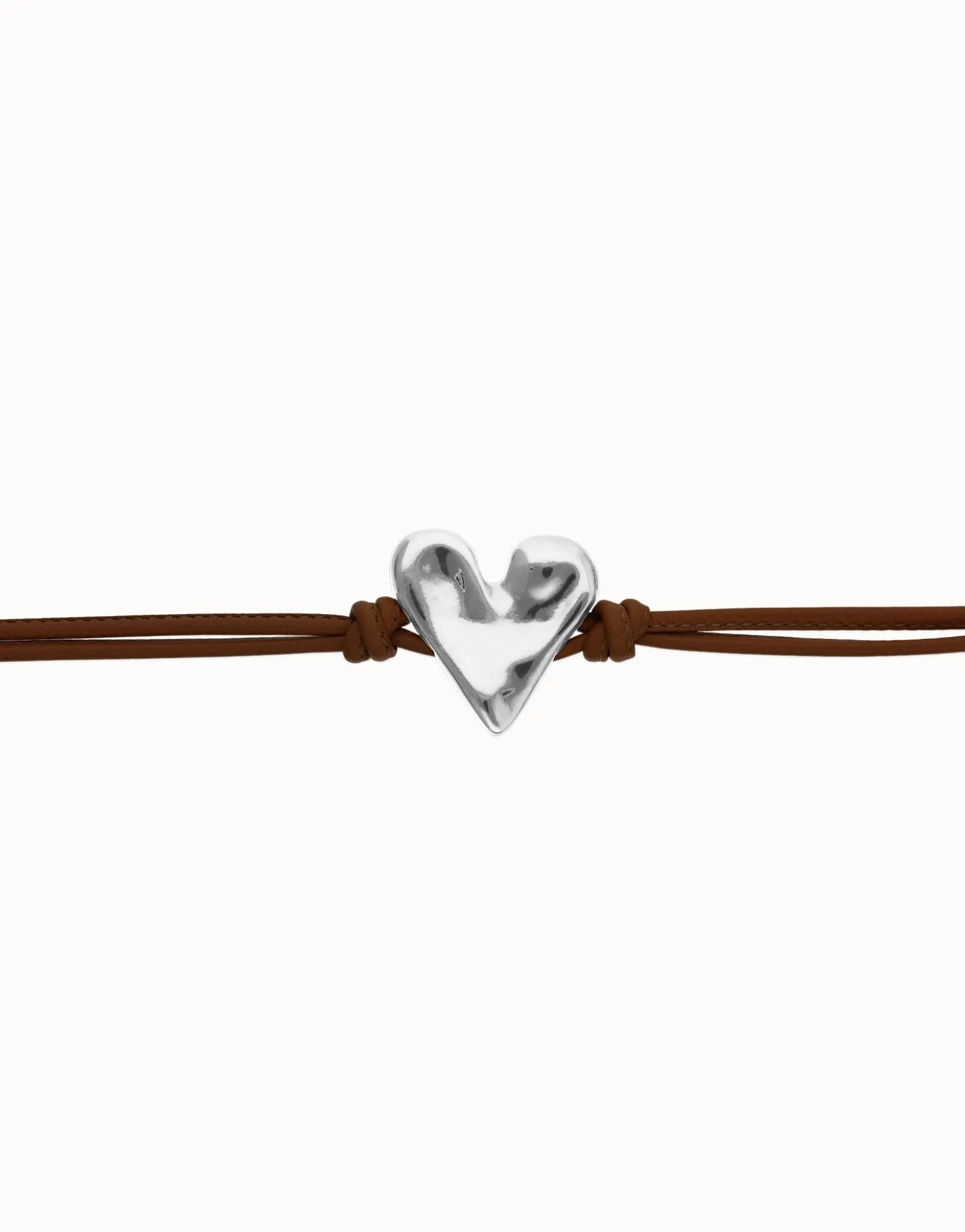 Brown leather bracelet with heart detail