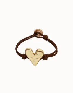 Brown leather bracelet with heart detail