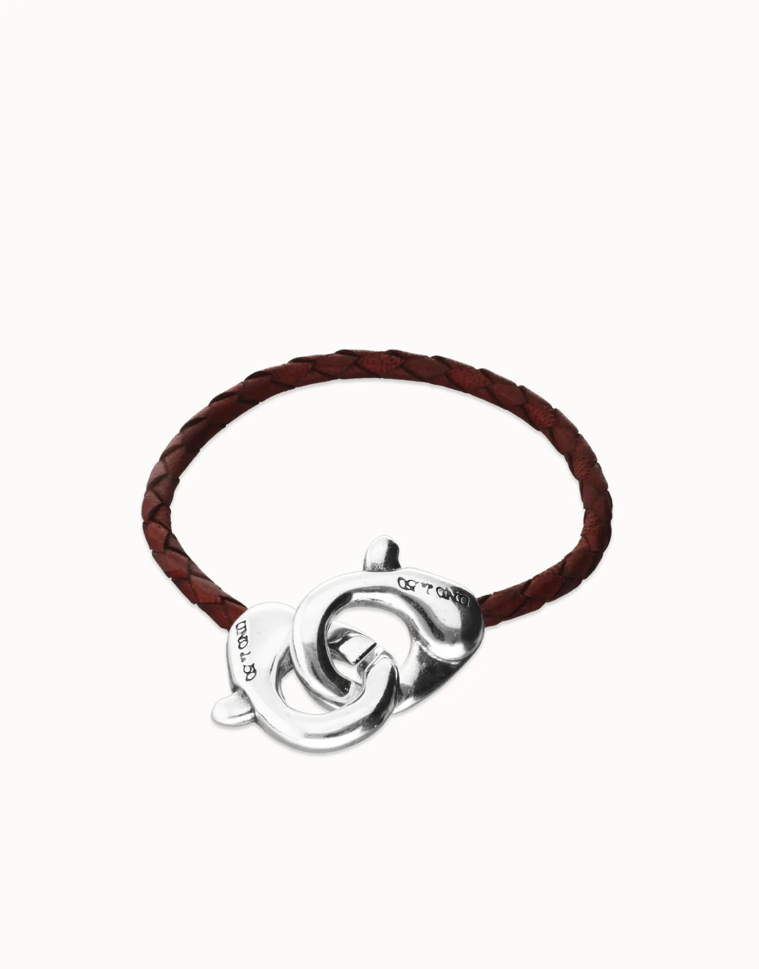 Brown leather bracelet with interlocking carabiner