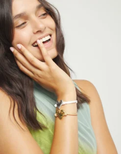 Camel leather bracelet with heart detail
