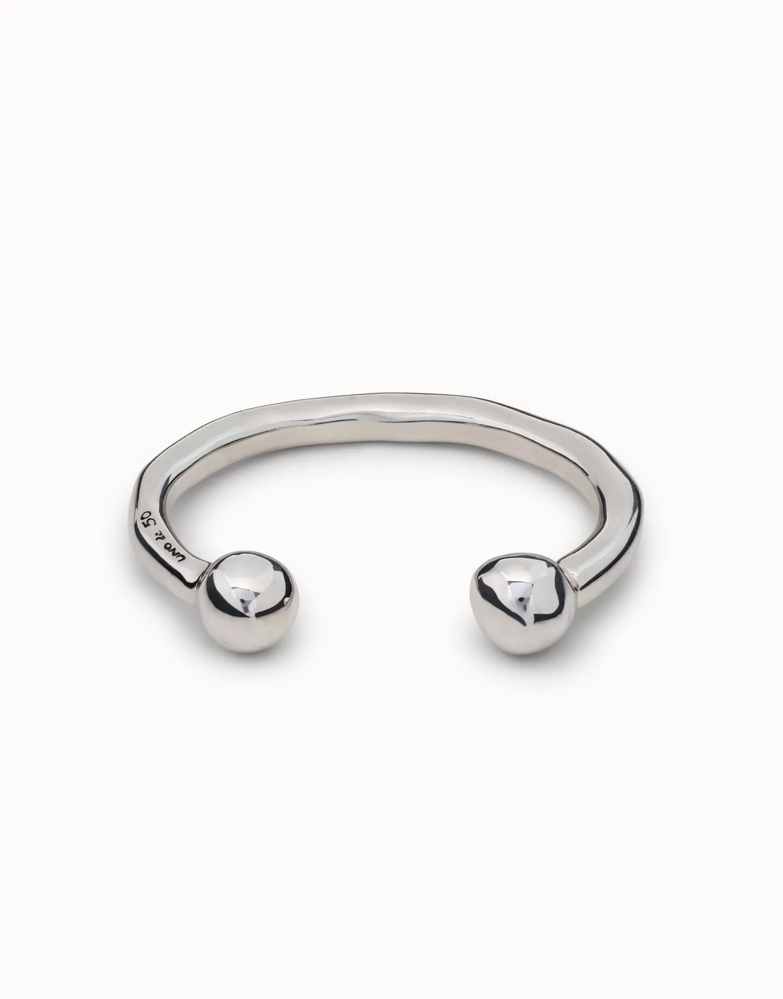 Classic‑design bracelet