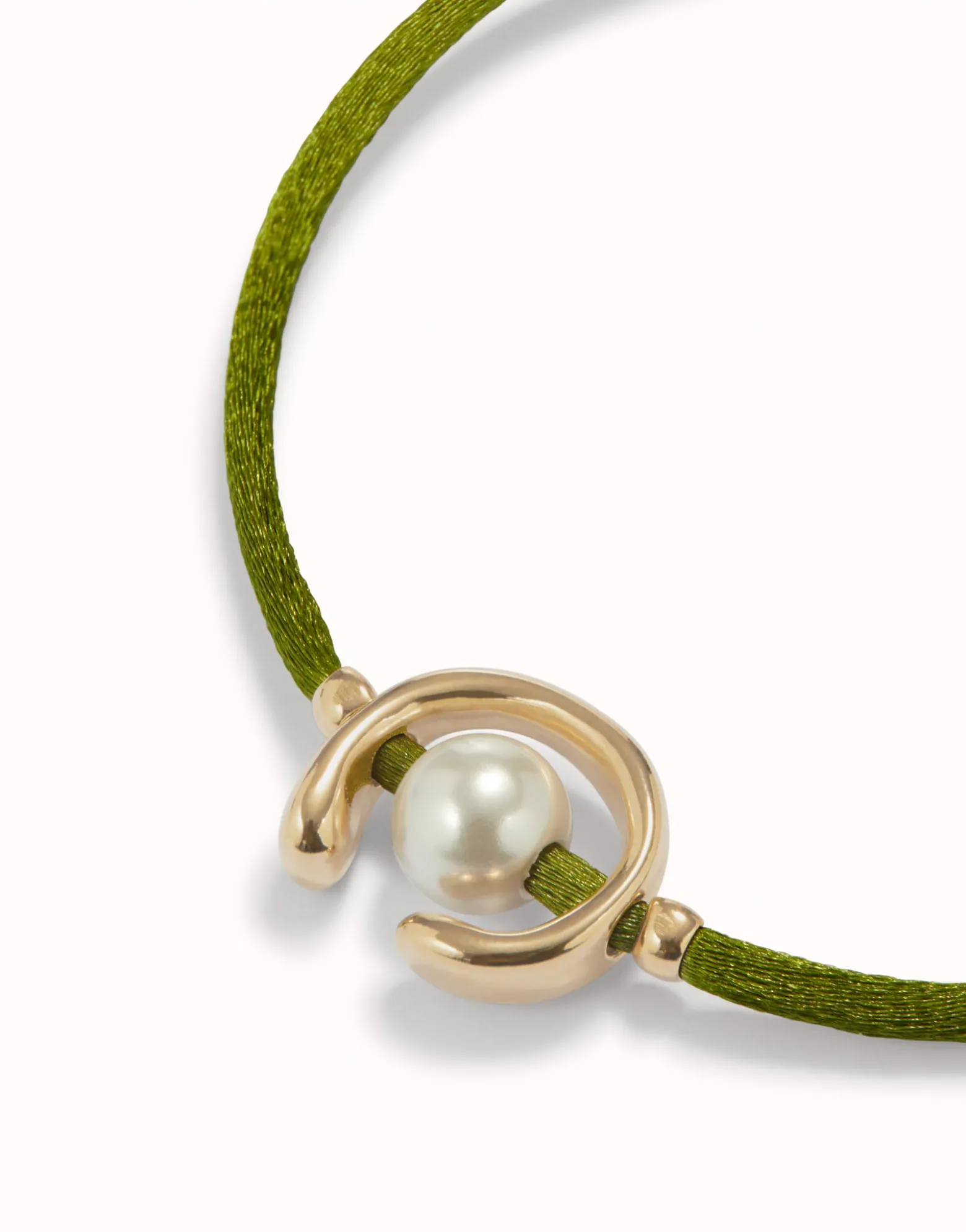 Dark green cord bracelet a pearl