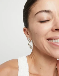 Drop earrings with beads