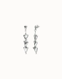 Drop earrings with chained hearts
