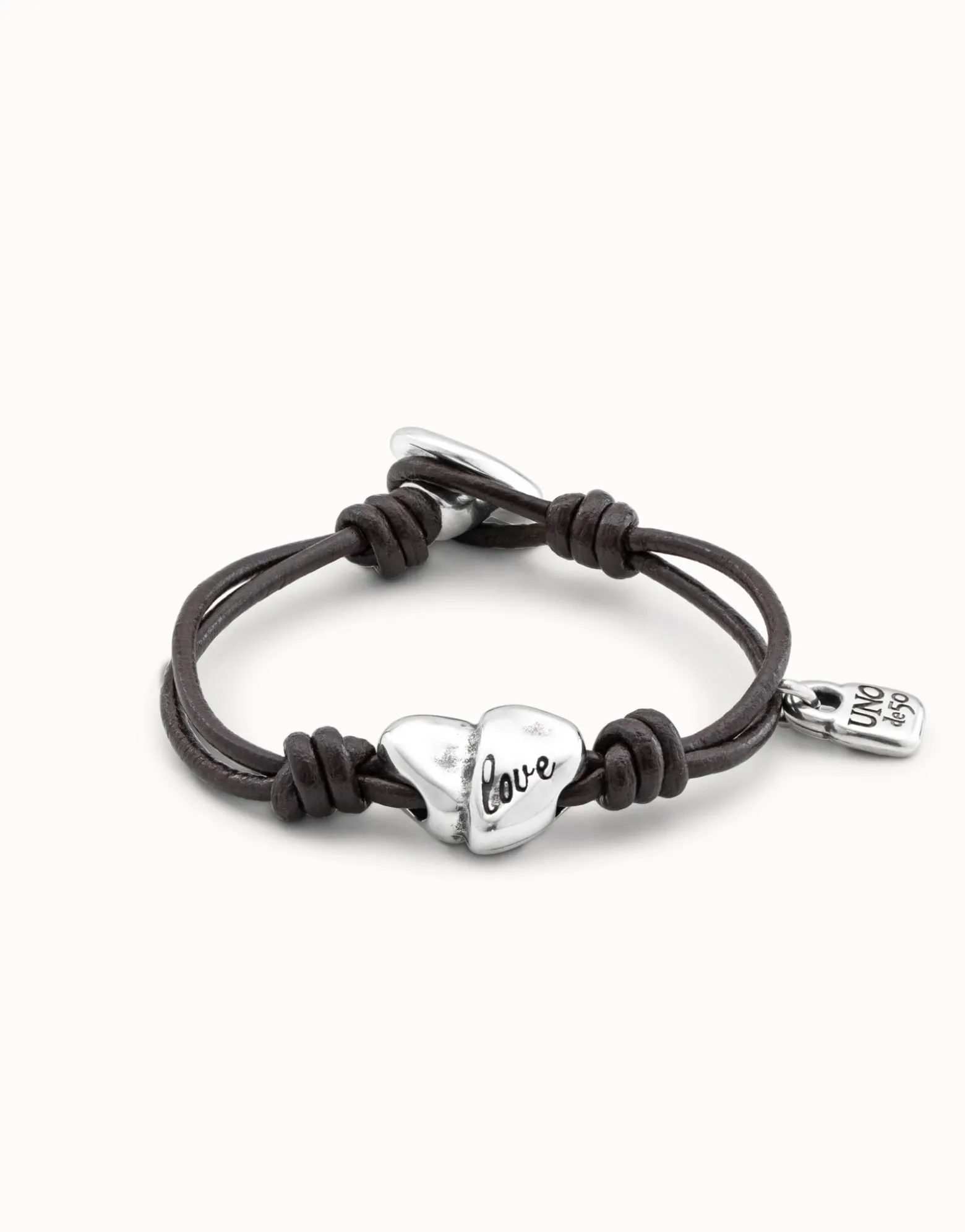 Leather bracelet with a heart