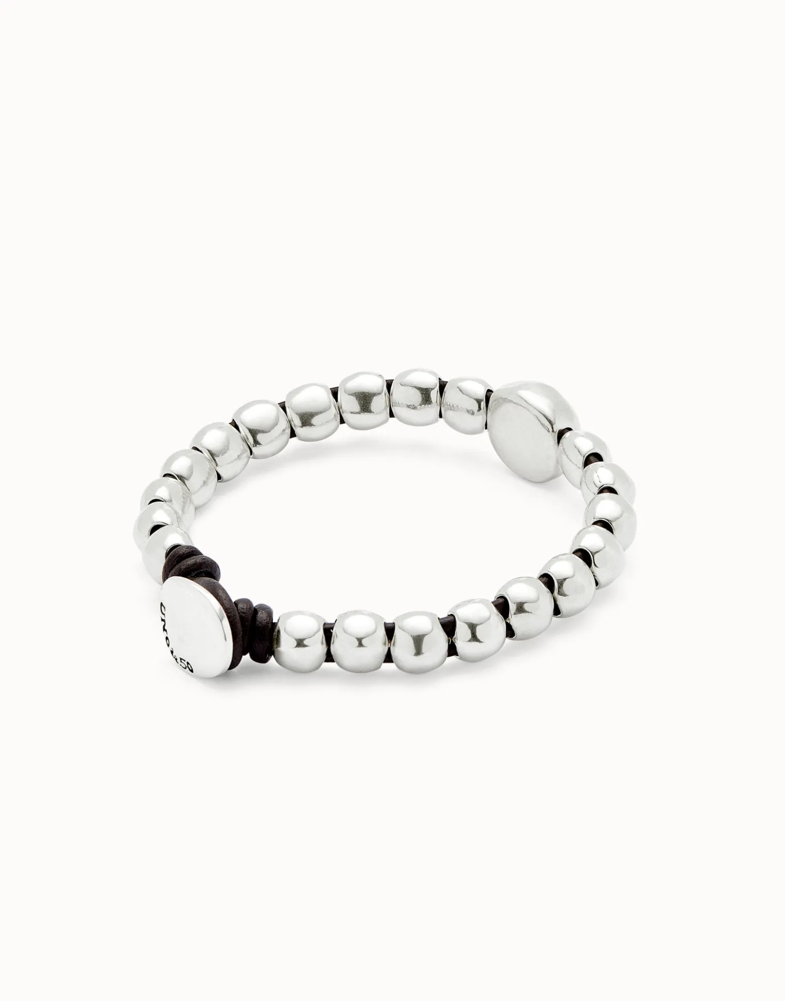 Leather bracelet with a large bead