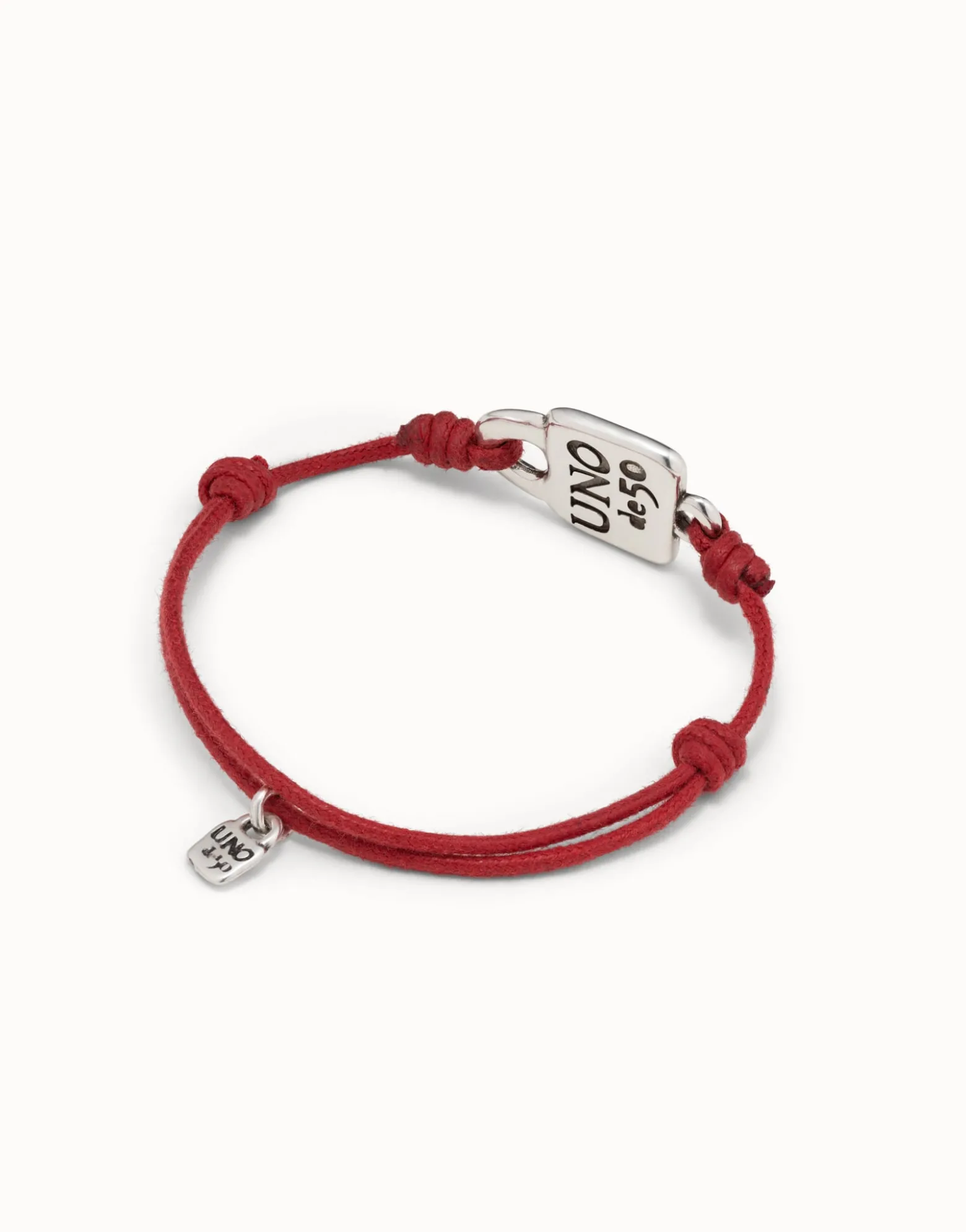 Leather bracelet with links and topaz