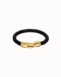Leather braided bracelet with golden clasp