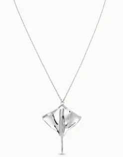 Long chain pendant necklace with manta ray
