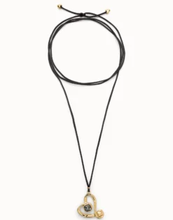 Long pendant and central heart with black crystal