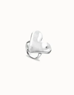 Maxi ring with heart shape