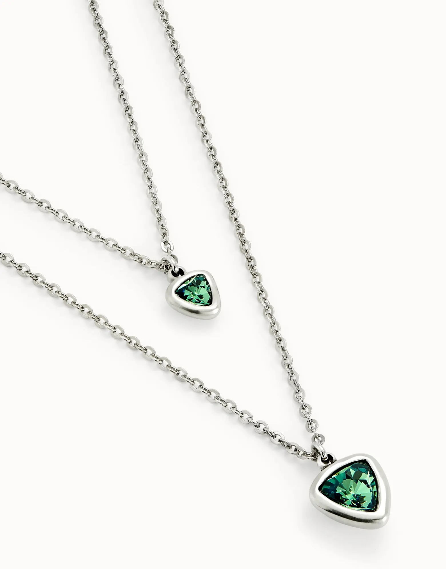Multi-layer pendant link chain necklace with green crystal