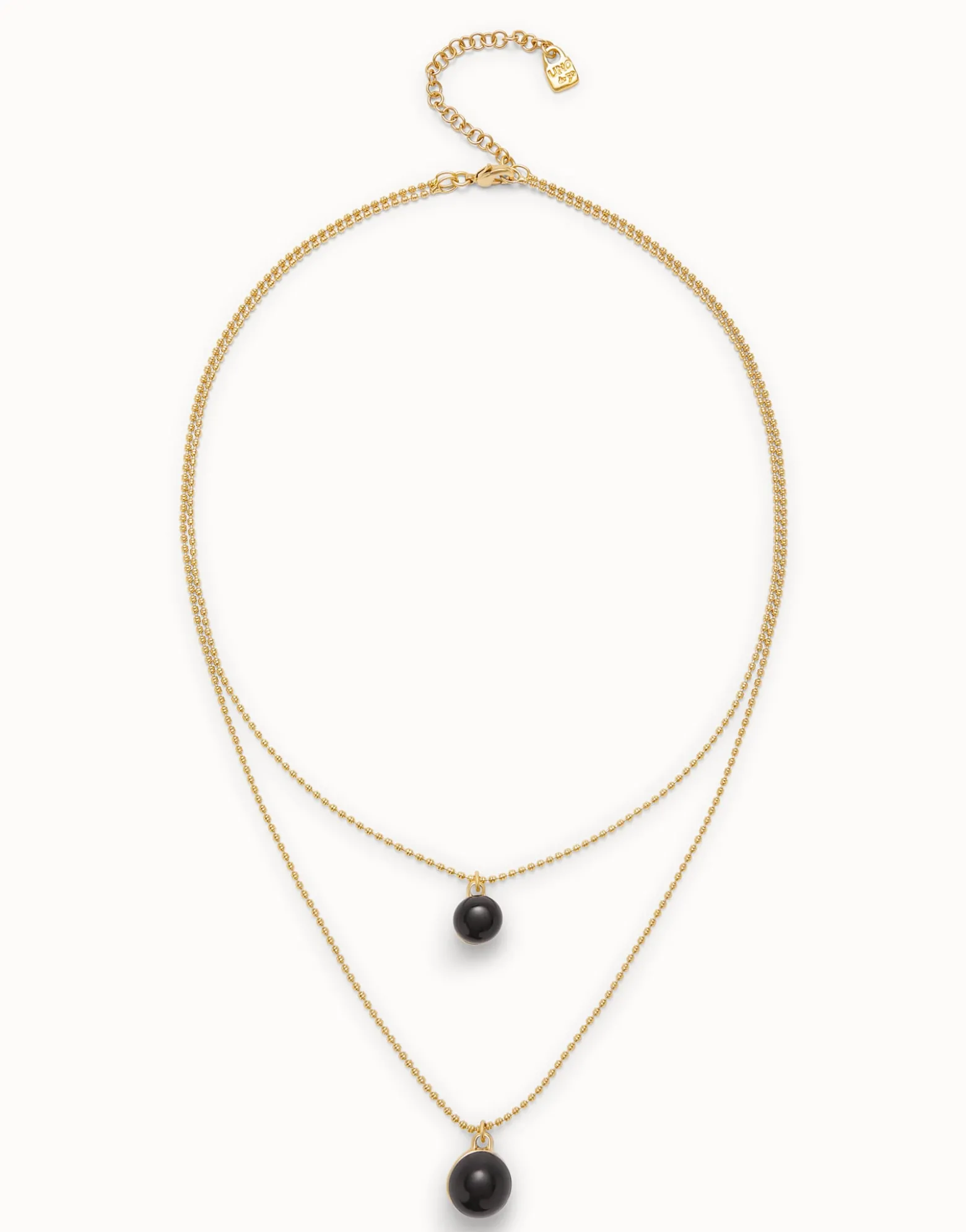 Multi-layer pendant link necklace with black murano glass