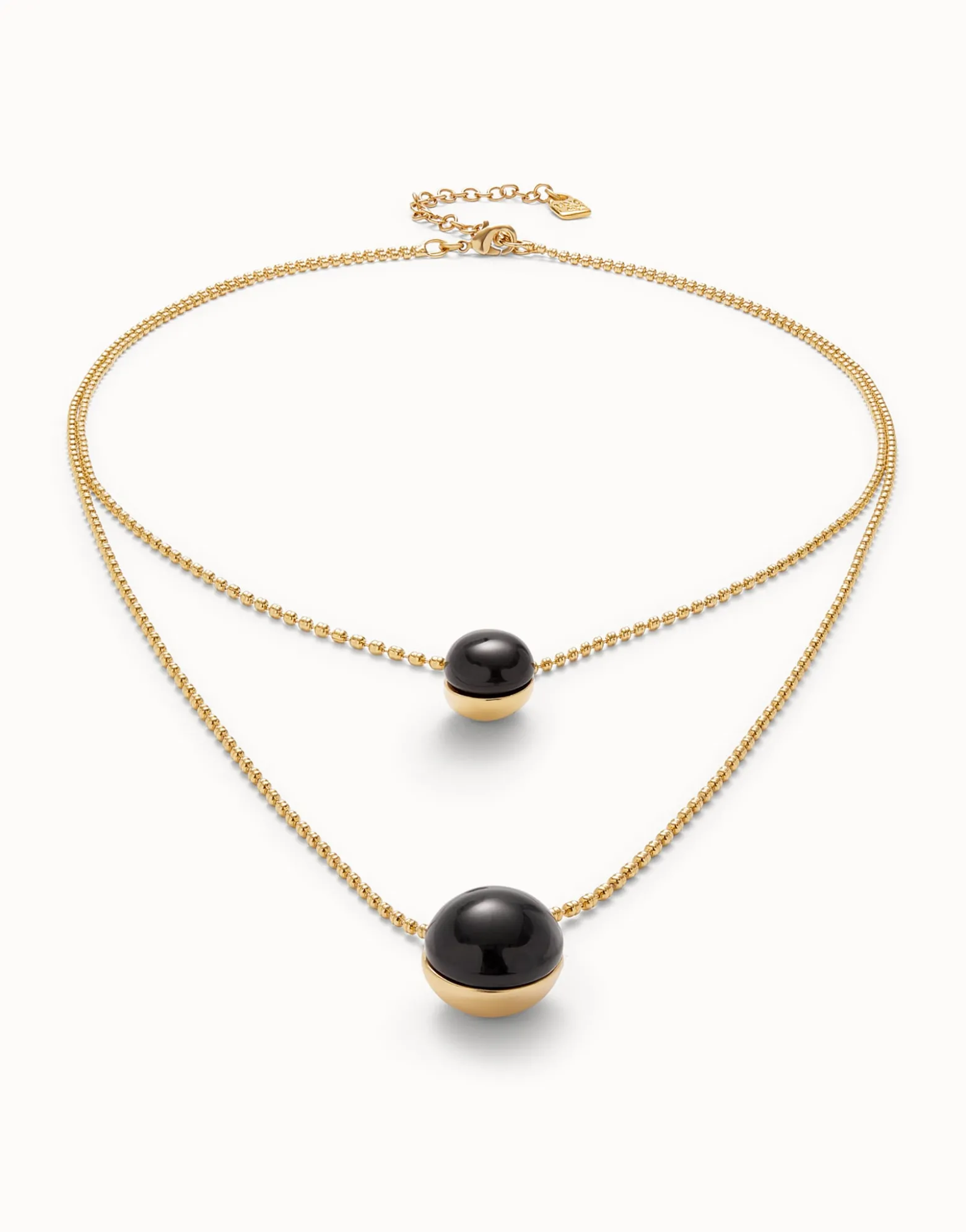 Multi-layer pendant link necklace with black murano glass