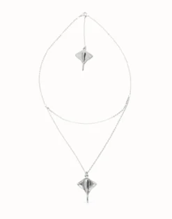 Multi strand chain necklace with manta ray