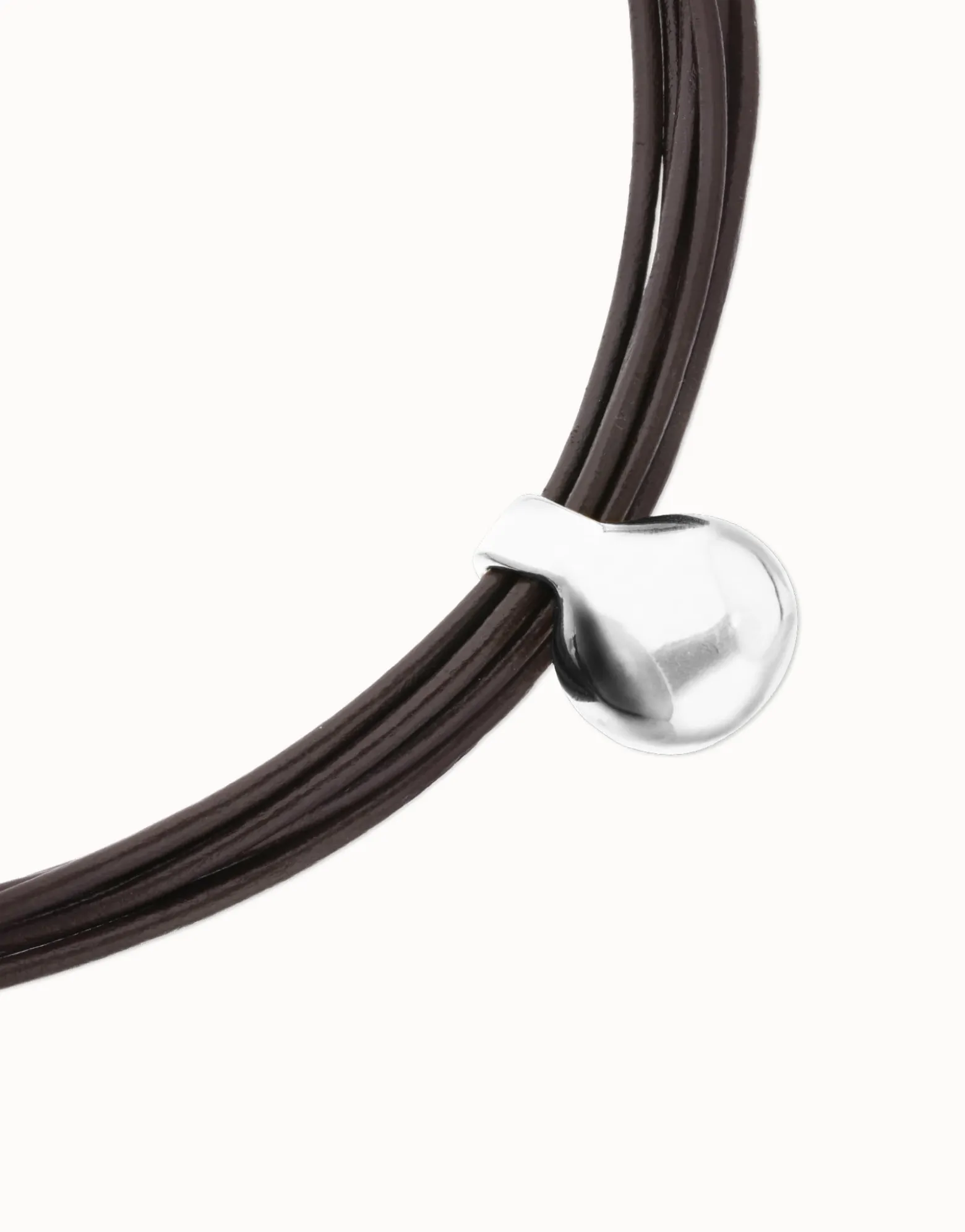 Multistrand short leather necklace with large sphere