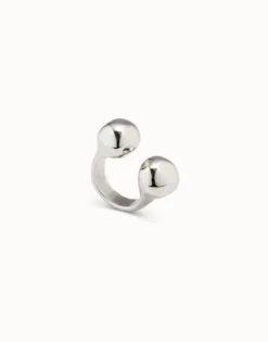 Open ring with two beads