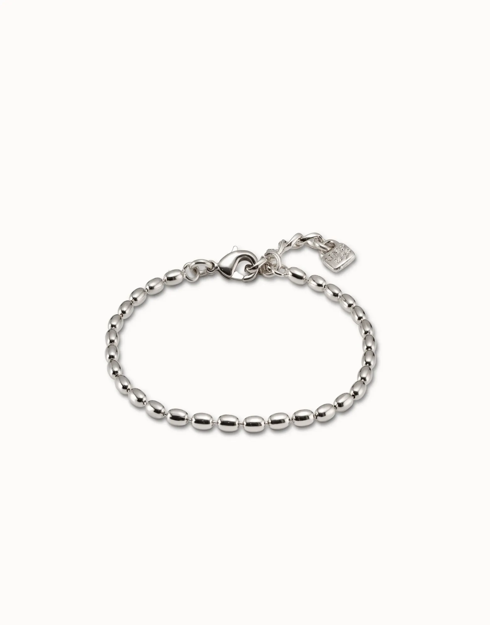 Oval link chain charm bracelet