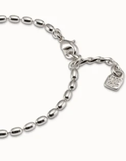 Oval link chain charm bracelet