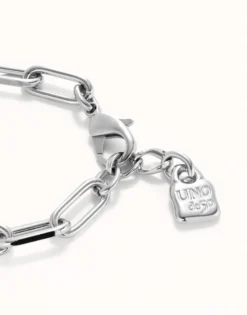 Paper clip link bracelet with padlock