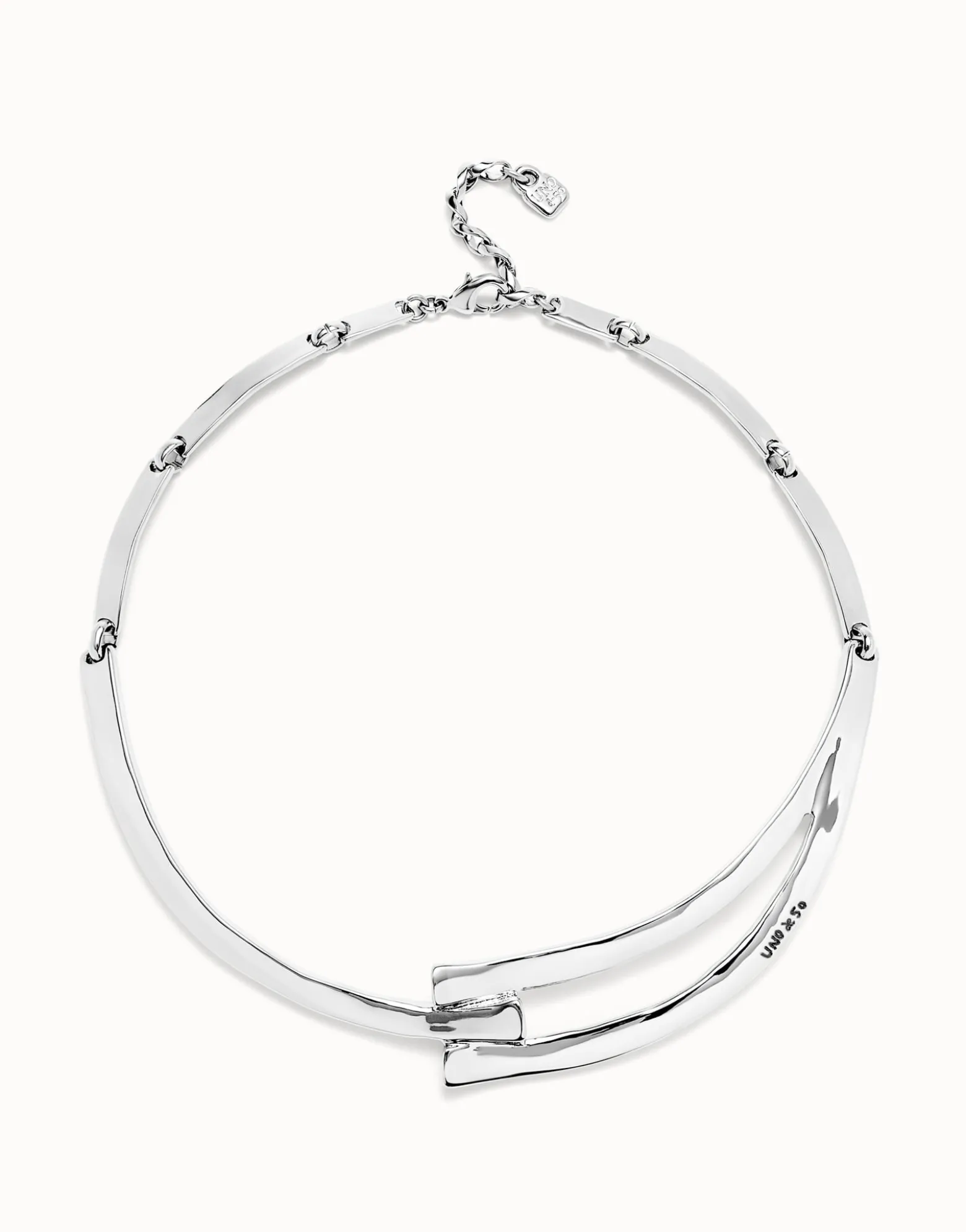 Sculpted Choker Necklace