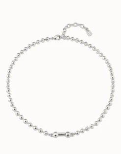 Short beaded chain charm necklace