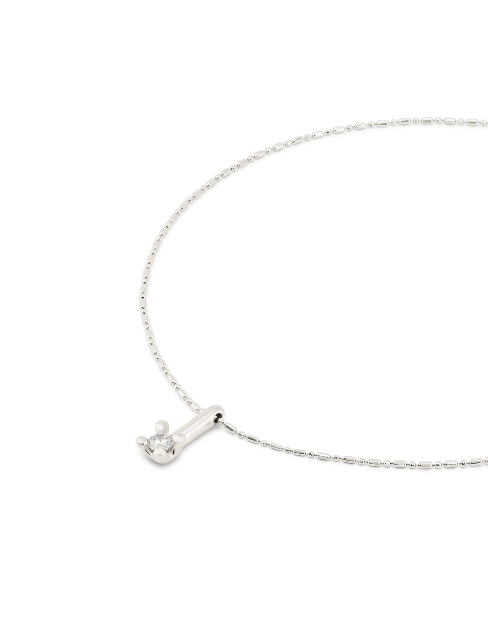 Short chain necklace with white cubic zirconia