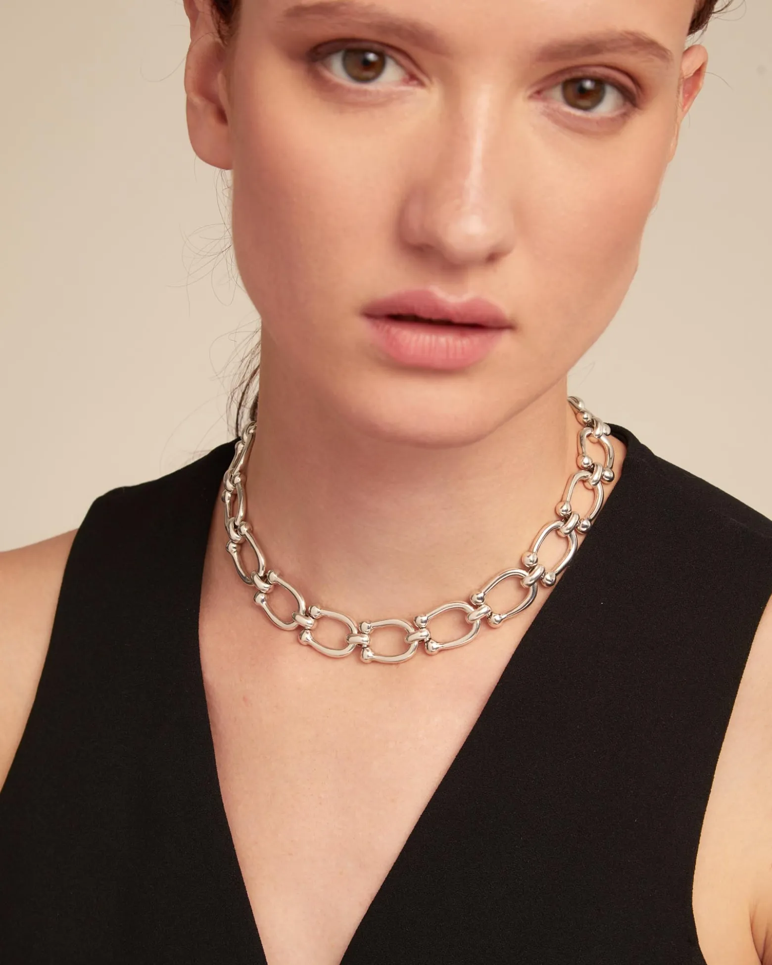 Short link chain necklace