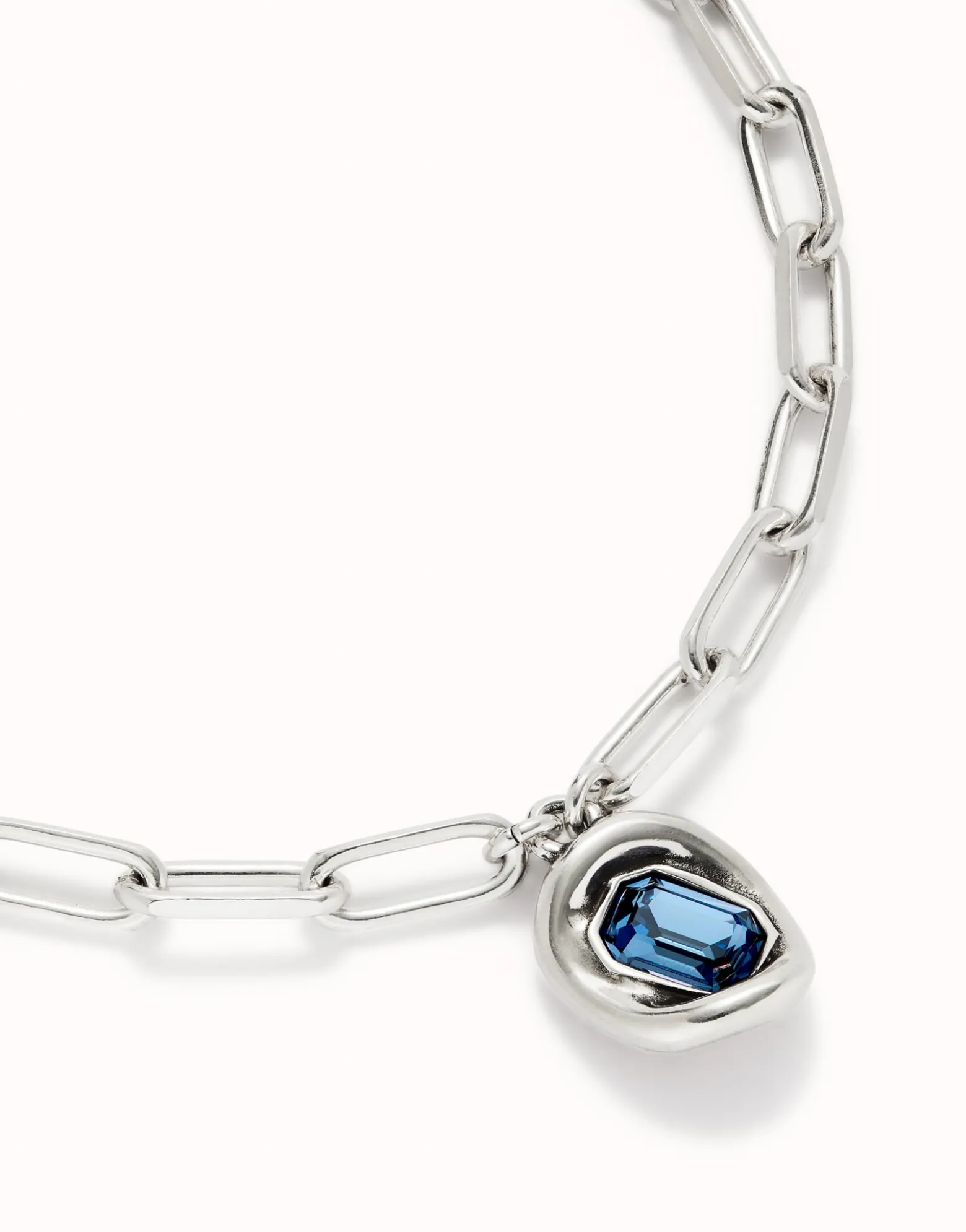 Short link chain pendant necklace blue crystal