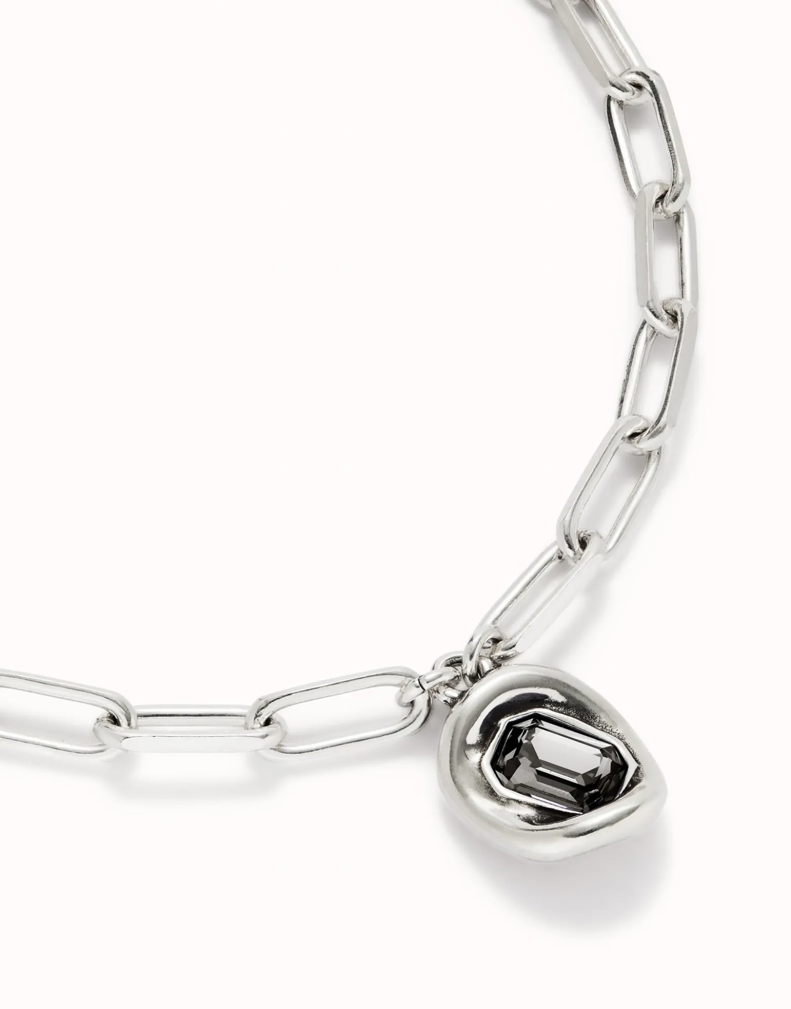 Short link chain pendant necklace grey crystal