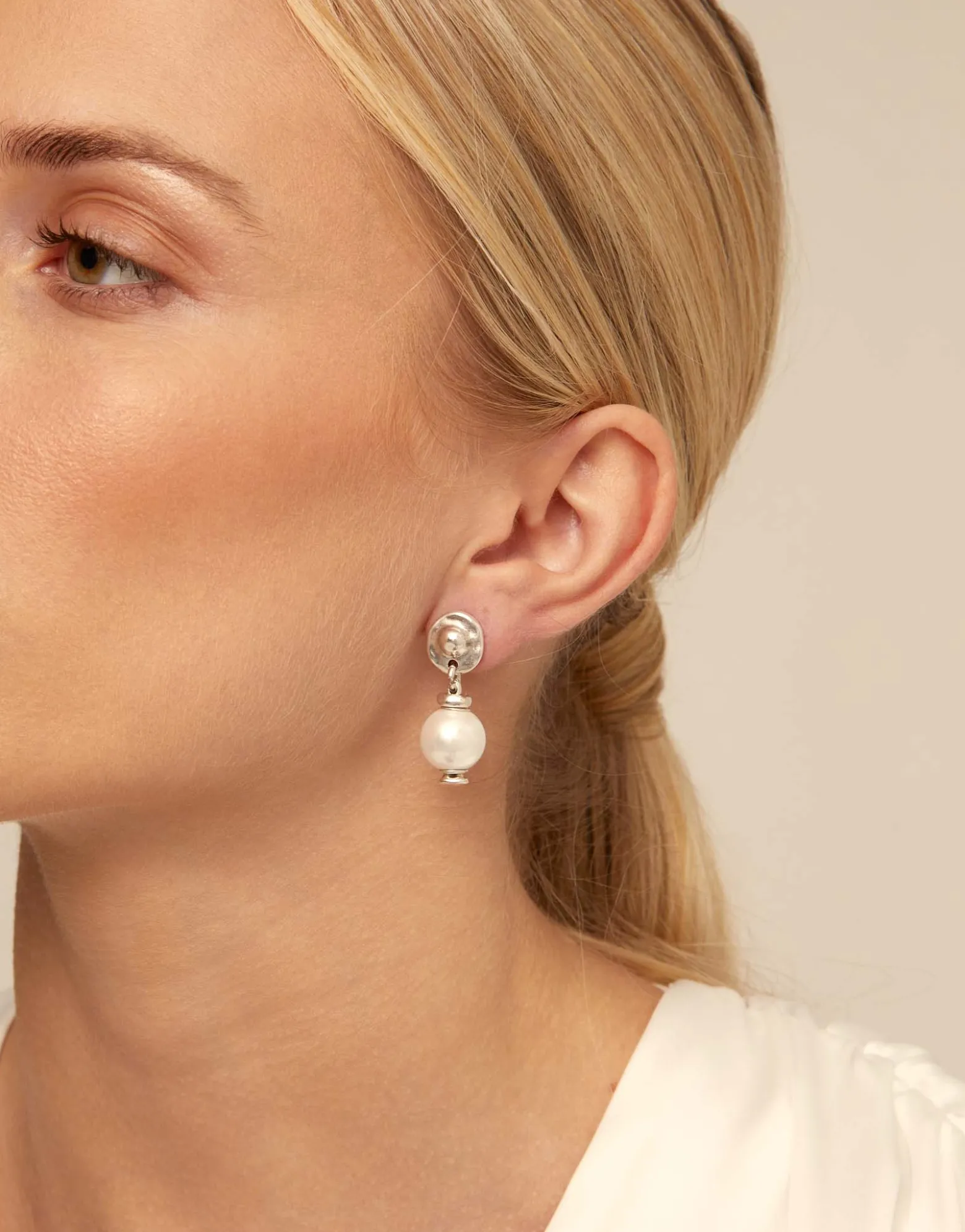 Sterling silver-plated drop earrings with pearl