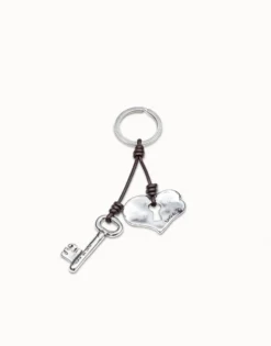 Sterling silver-plated heart key-ring