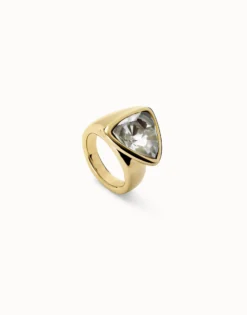 Triangular ring with green crystal