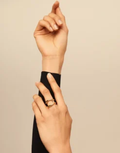 Tubular design ring