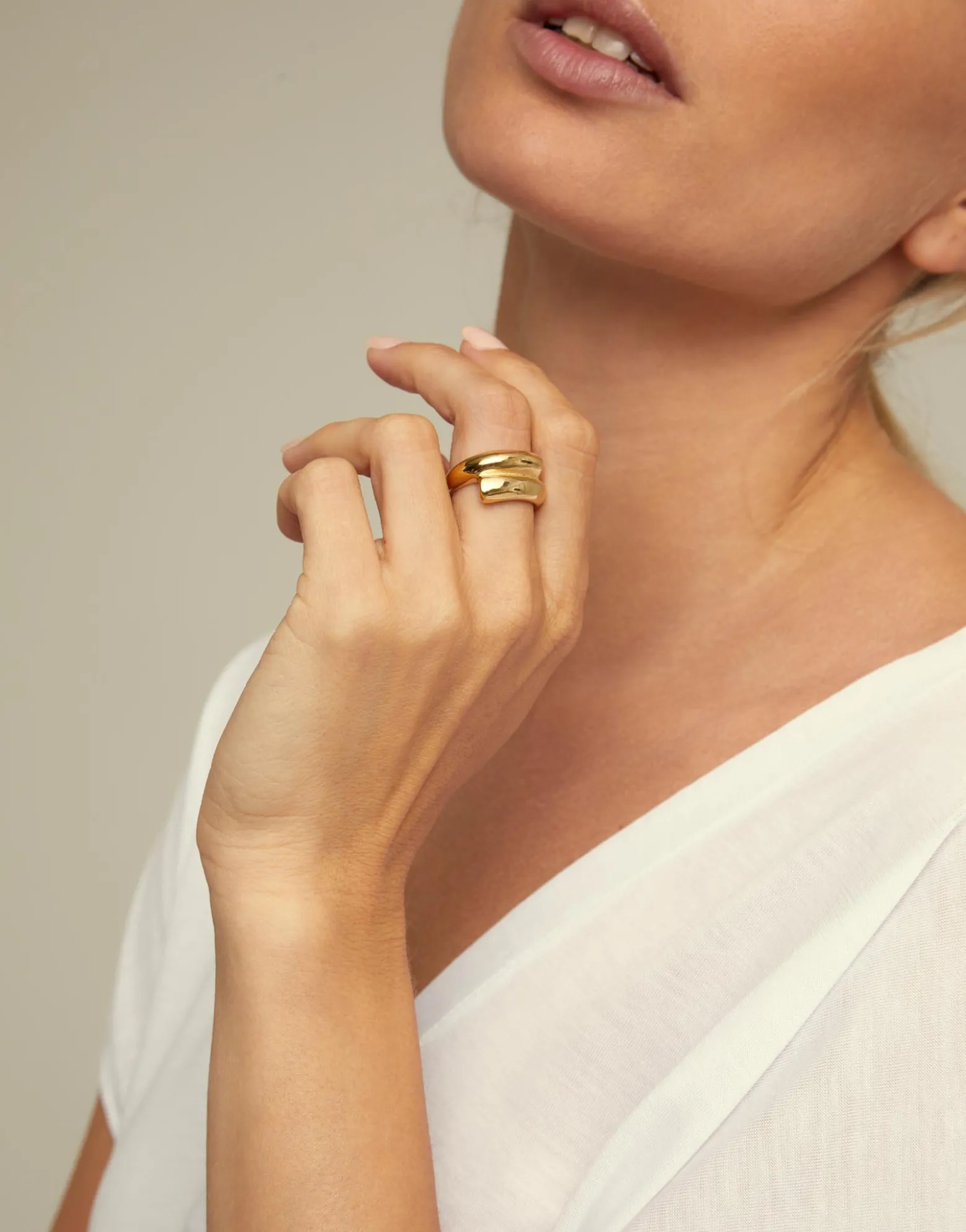Tubular shaped ring