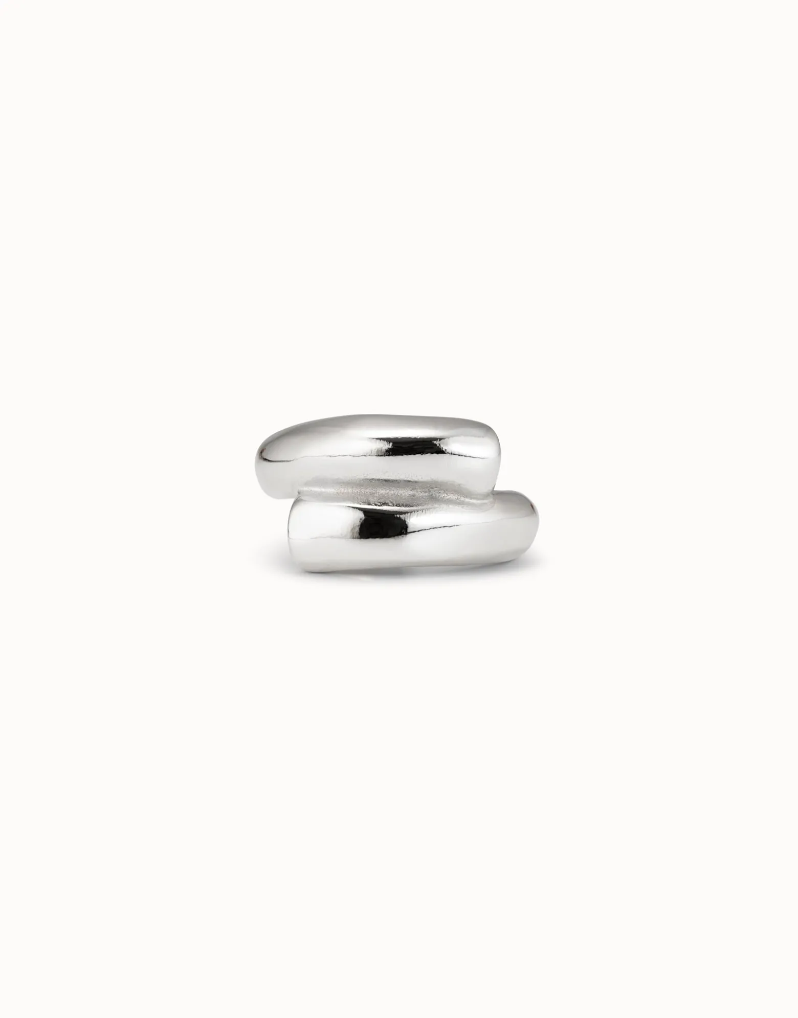 Tubular shaped ring